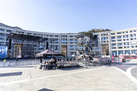 CAPO PLAZA - SUMMER TOUR 2025 - SALERNOSOUNDS - foto 5