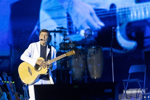 GIANNI MORANDI - C’ERA UN RAGAZZO ESTATE 2026 - foto 19