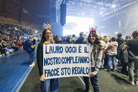 ACHILLE LAURO - PALAZZETTI LIVE 2026 - foto 4