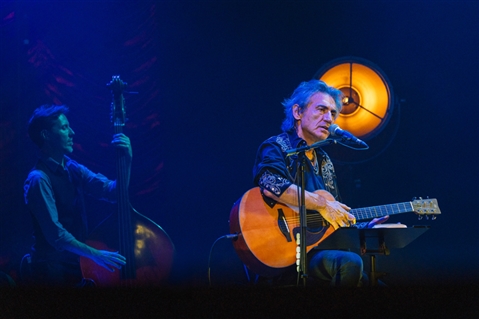 LUCIANO LIGABUE - LIGABUE IN TEATRO - DEDICATO A NOI - foto 3