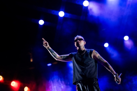 LAZZA  - LOCURA SUMMER TOUR 2025 - SALERNOSOUNDS - foto 76