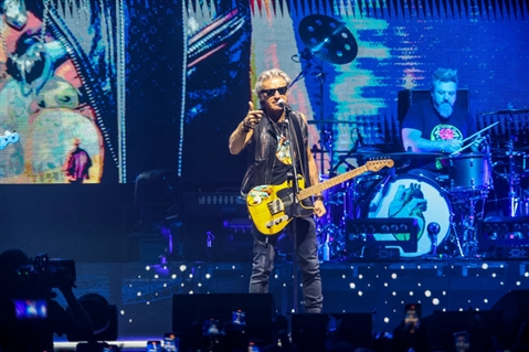 LUCIANO LIGABUE - DEDICATO A NOI - INDOOR TOUR 2023 - foto 46