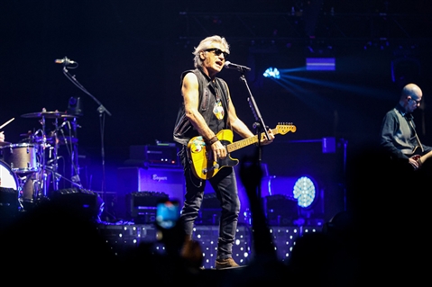 LUCIANO LIGABUE - DEDICATO A NOI - INDOOR TOUR 2023 - foto 49