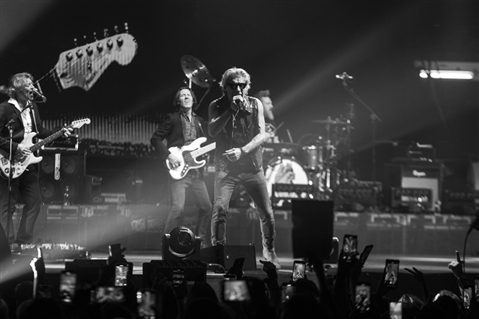 LUCIANO LIGABUE - DEDICATO A NOI - INDOOR TOUR 2023 - foto 63