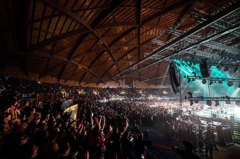 LUCIANO LIGABUE - DEDICATO A NOI - INDOOR TOUR 2023 - foto 77