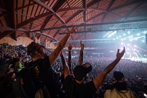 LUCIANO LIGABUE - DEDICATO A NOI - INDOOR TOUR 2023 - foto 78