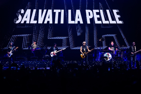 LUCIANO LIGABUE - DEDICATO A NOI - INDOOR TOUR 2023 - foto 84