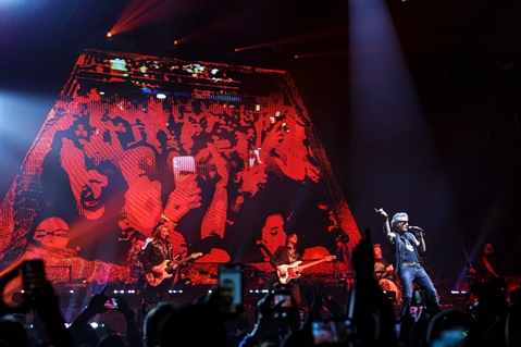 LUCIANO LIGABUE - DEDICATO A NOI - INDOOR TOUR 2023 - foto 100