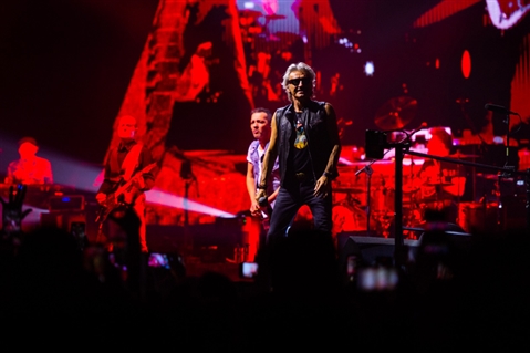 LUCIANO LIGABUE - DEDICATO A NOI - INDOOR TOUR 2023 - foto 110