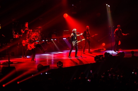LUCIANO LIGABUE - DEDICATO A NOI - INDOOR TOUR 2023 - foto 117