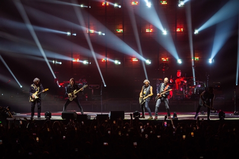 LUCIANO LIGABUE - DEDICATO A NOI - INDOOR TOUR 2023 - foto 119