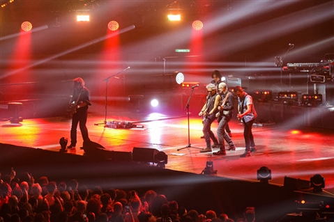 LUCIANO LIGABUE - DEDICATO A NOI - INDOOR TOUR 2023 - foto 122