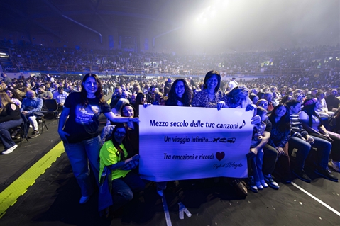 NINO D'ANGELO - I MIEI MERAVIGLIOSI ANNI ’80… BIS!  PALASPORT 2026 - foto 8